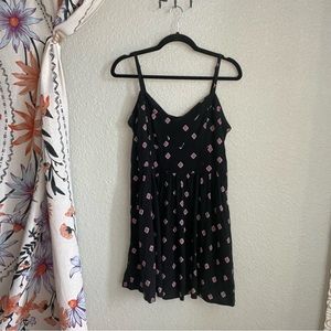 Express Black and Red Midi Dress Large